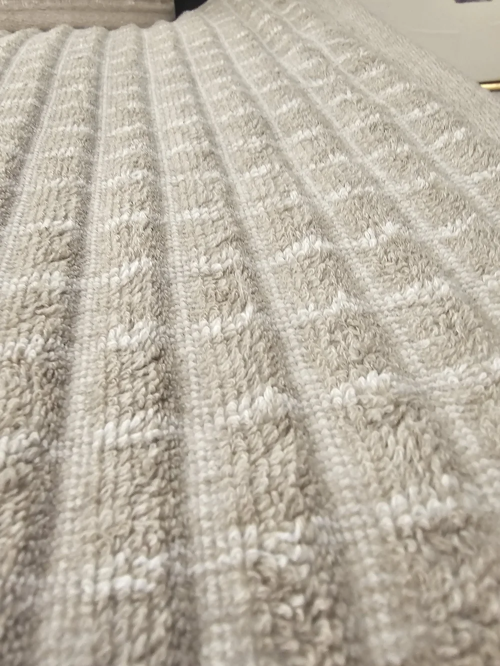 Dkny bath towels